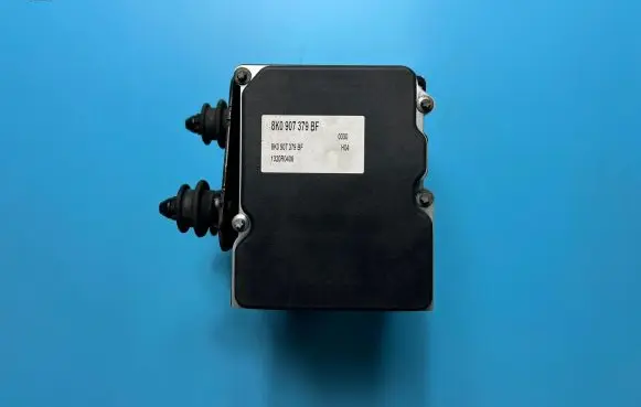 Audi A4 S4 B8 8K ABS Pump 8K0907379BF 0265951539