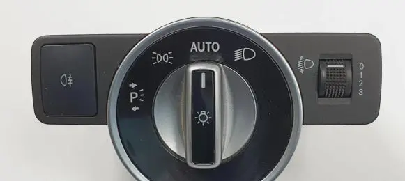 Mercedes-Benz C W204 Light switch