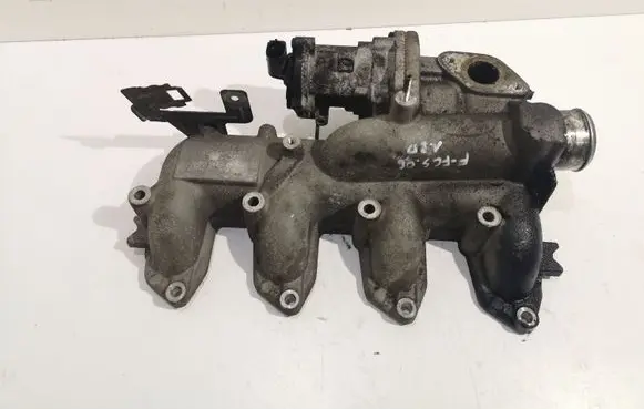 Ford Focus Intake manifold 4M5Q9424CC