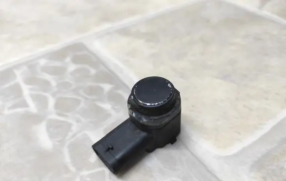 Ford Focus Parking PDC sensor 8A6T15K859AA