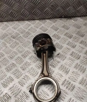 Audi A8 S8 D3 4E Piston with connecting rod 81l90