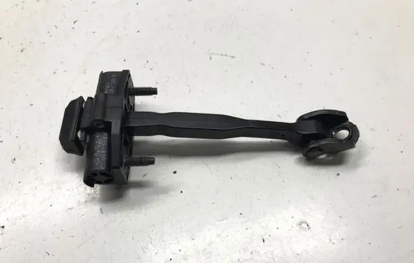 Volvo XC40 Rear door check strap stopper 31457263