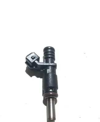 BMW 5 F10 F11 Fuel injector 7531634