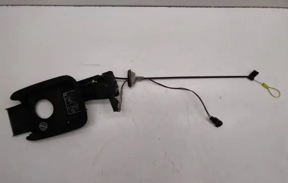 Nissan Juke I F15 Fuel tank cap lock motor 
