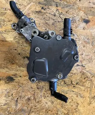 Audi A3 S3 8P Fuel injection high pressure pump 038145209K