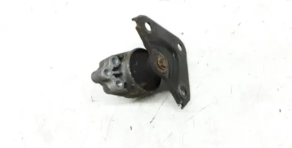 Ford Fiesta Engine mount bracket