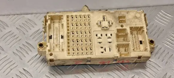 Fiat Stilo Fuse module 46797609NPL 46750594