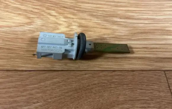 Volkswagen PASSAT B6 Interior temperature sensor 1K0907543E 6PT00784306 901060725