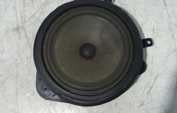 Audi A3 S3 A3 Sportback 8P Front door speaker 8P0035411 7606500214
