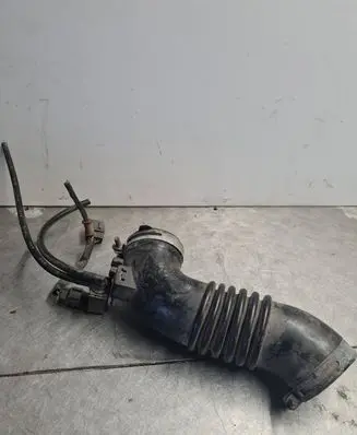 Mazda 323 F Intercooler hose/pipe