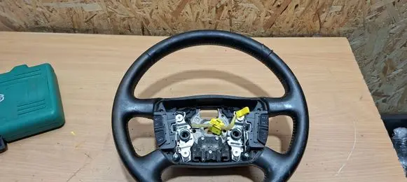 Volkswagen Transporter - Caravelle T5 Steering wheel 3042007