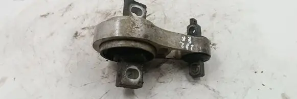 Alfa Romeo 159 Engine mount bracket 76C8 2470