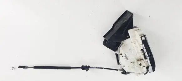 Skoda Yeti (5L) Rear door lock 5E0839015A444 5E0839015A