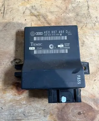Audi A8 S8 D3 4E Gateway control module 4E0907468D 4E0910468B