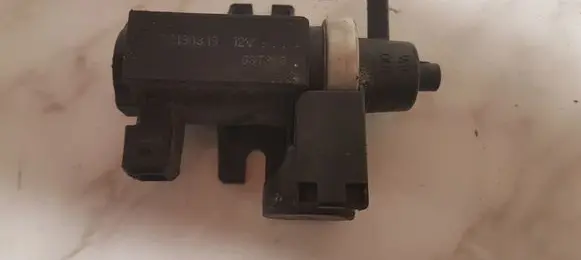 KIA Sorento Turbo solenoid valve 72190319 03T308