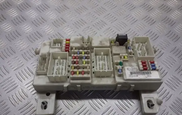 Ford C-MAX I Fuse box cover 4M5T14014