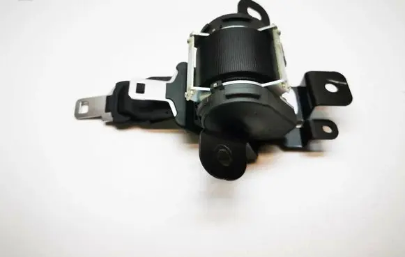 Nissan Qashqai Middle seatbelt (rear) 88854JD000 606161961