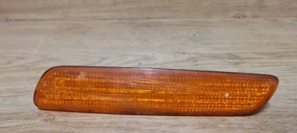 Volvo S40, V40 Front indicator light 30896799