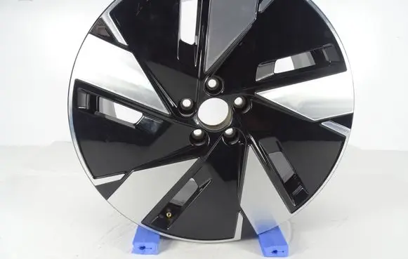 Original wheel cap
