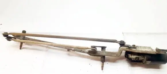 Ford Focus Front wiper linkage and motor 0390241362 0589903012