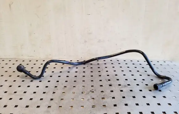 Opel Astra J Vacuum line/pipe/hose 13251955