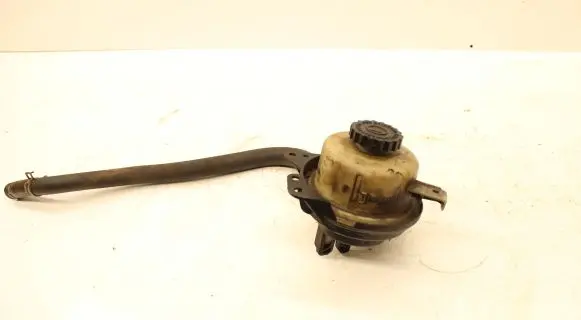 Chrysler Town u0026 Country IV Power steering fluid tank/reservoir 254AA