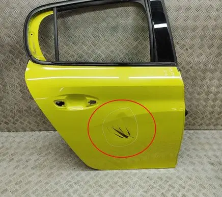 Peugeot 208 I Rear door 9831048080