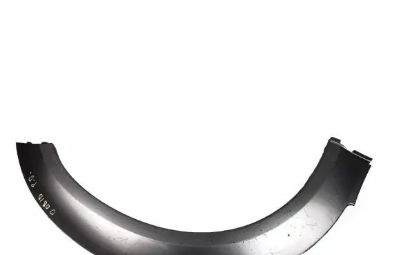 Subaru Outback Front arch trim 