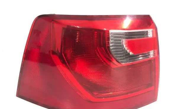 Seat Alhambra (Mk2) Rear/tail lights 7N5945095F