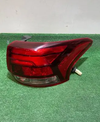 Mitsubishi Outlander Rear/tail lights 8330B173