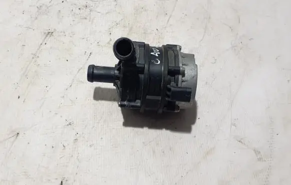 Volvo C40 Electric auxiliary coolant/water pump 32135208