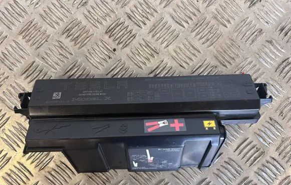 Tesla Model X Fuse box cover 103440602B