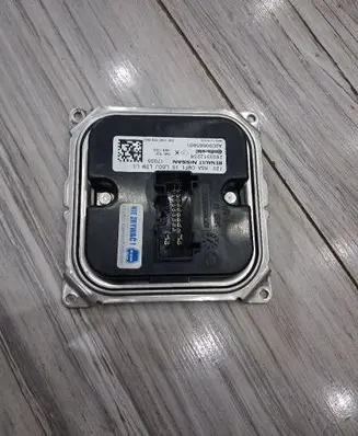 Renault Clio IV Xenon control unit/module 260551225R