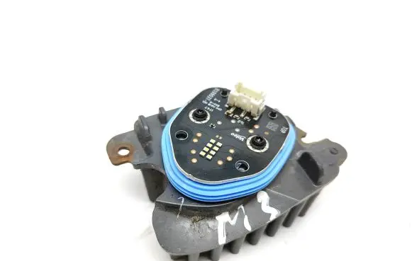 Tesla Model 3 LED ballast control module B109037B