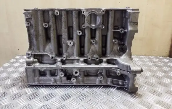 Volvo XC90 Engine block 31430766 3551662 B4204T34