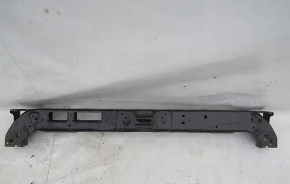 Hyundai Tucson TL Radiator support slam panel