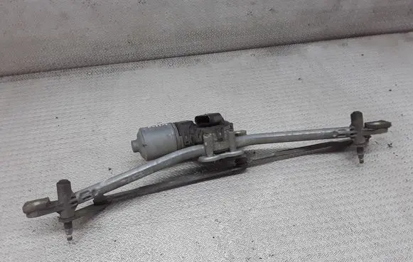 Ford Mondeo Mk III Front wiper linkage and motor 1S7117508AD