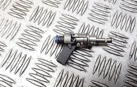 Fuel injector