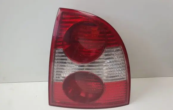 Volkswagen PASSAT B5.5 Rear/tail lights 3B5945096AE