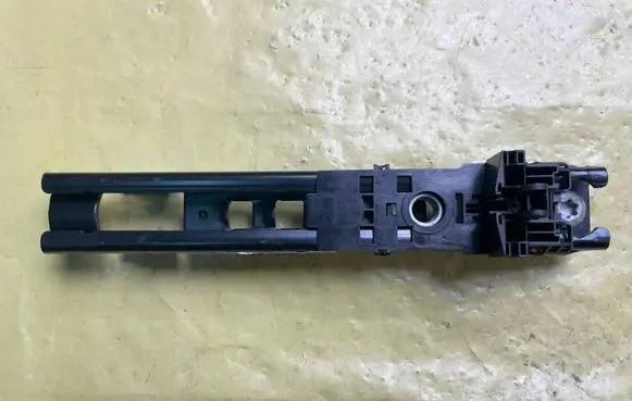 Mercedes-Benz C W204 Seat belt height adjuster A2048600788