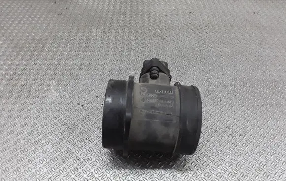 Volvo S60 Mass air flow meter 8670115 0280218088