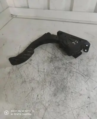 Audi A6 S6 C6 4F Accelerator throttle pedal 4F1723523B 6PV00898406