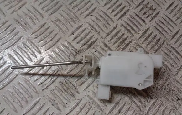 Honda Jazz Fuel tank cap lock 