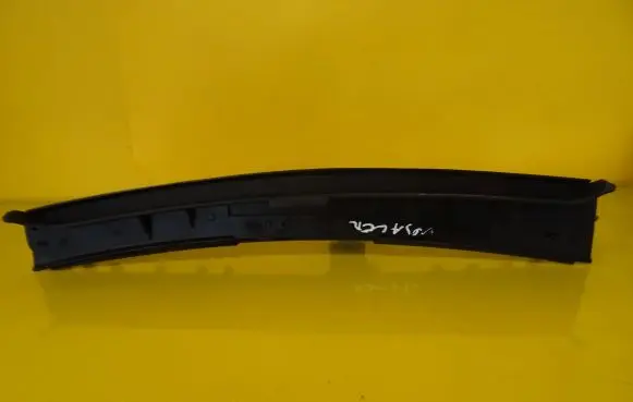 Chrysler Voyager Screen/display/small screen 04685651