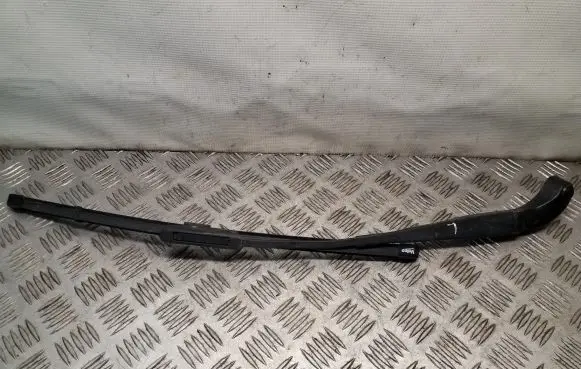 Mini One - Cooper Coupe R56 Front wiper blade arm