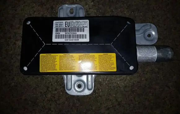 BMW 3 E46 Side airbag 30703722903