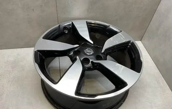 Nissan Qashqai R18 alloy rim 4EA8A