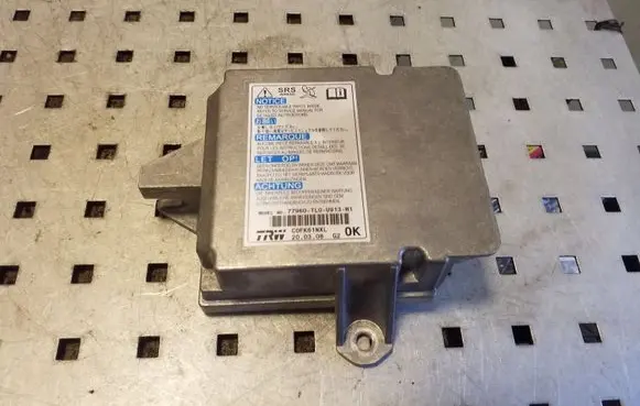 Honda Accord Airbag control unit/module 77960TL0U913M1