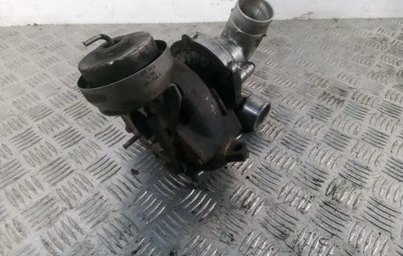Toyota Corolla Verso AR10 Turbo 172010R020