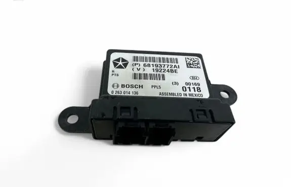 Chrysler Pacifica Parking PDC control unit/module 68193772AI